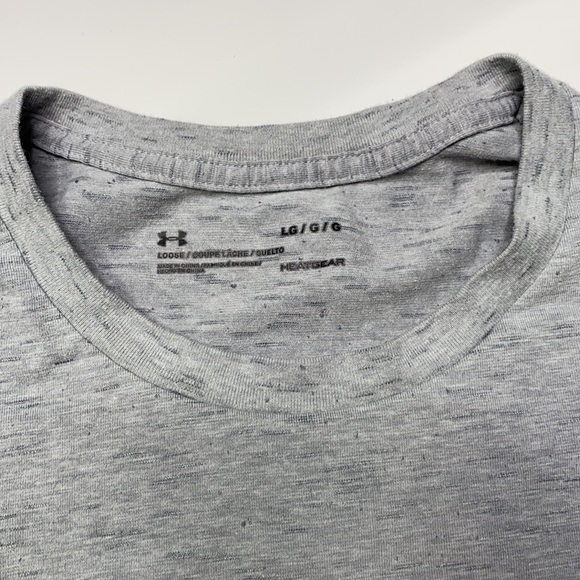 Under Armour Loose Gray Heat Gear Tshirt Large Graphic Print Large - Picture 3 of 8